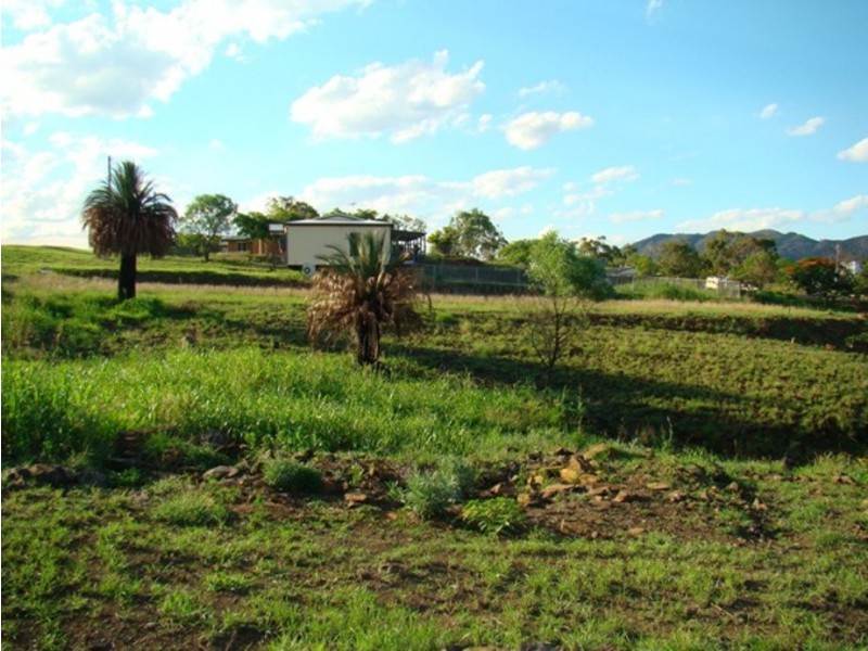 62-64a Dame Street, Springsure QLD 4722
