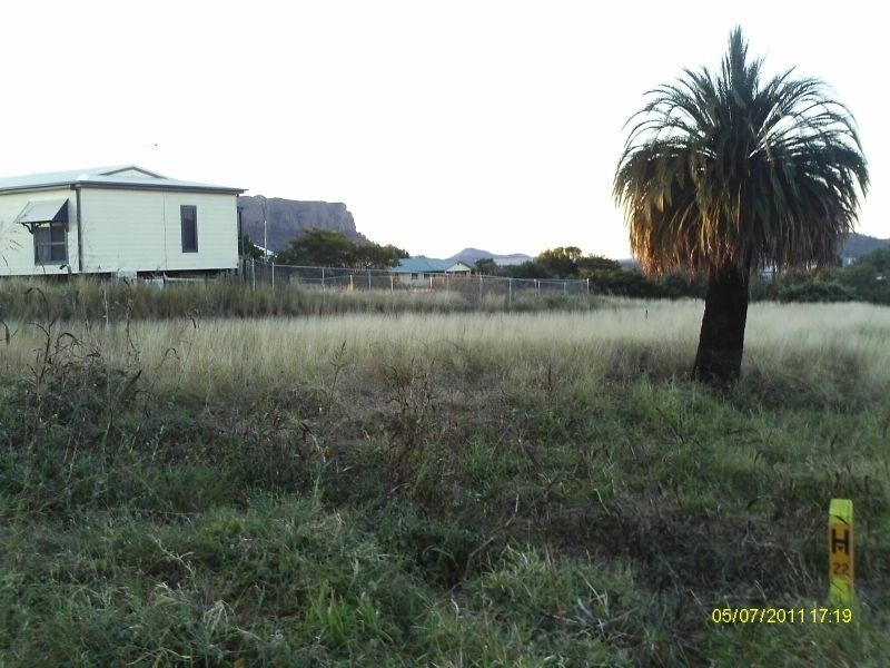 62-64a Dame Street, Springsure QLD 4722