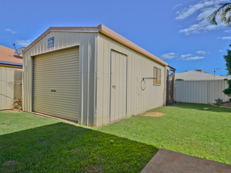 9 Dodd Drive, Emerald QLD 4720