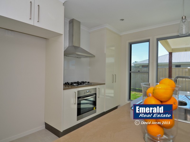 54 Kassidy Drive, Emerald QLD 4720