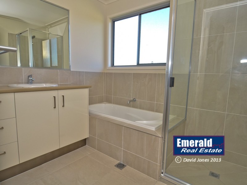54 Kassidy Drive, Emerald QLD 4720