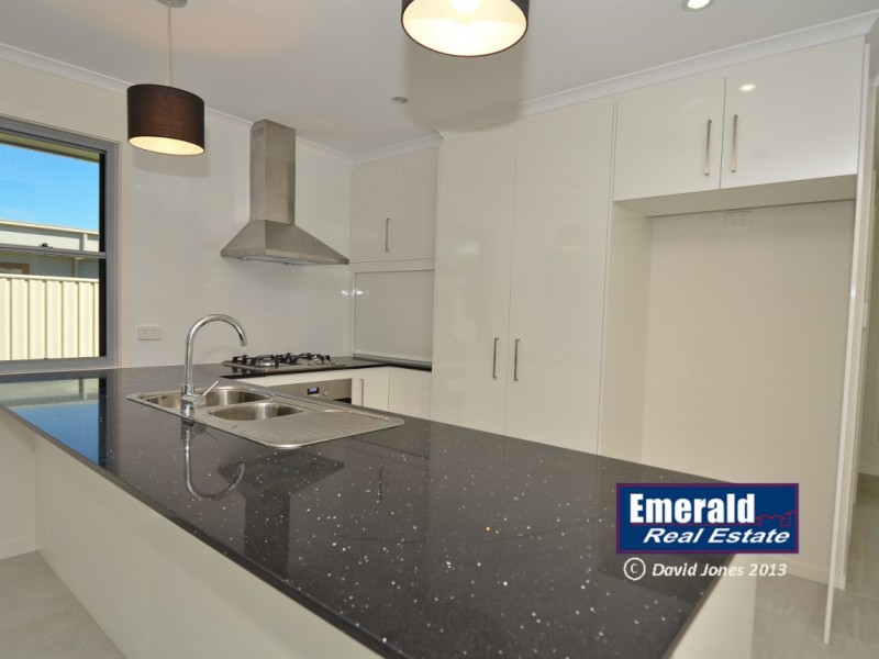 52 Kassidy Drive, Emerald QLD 4720