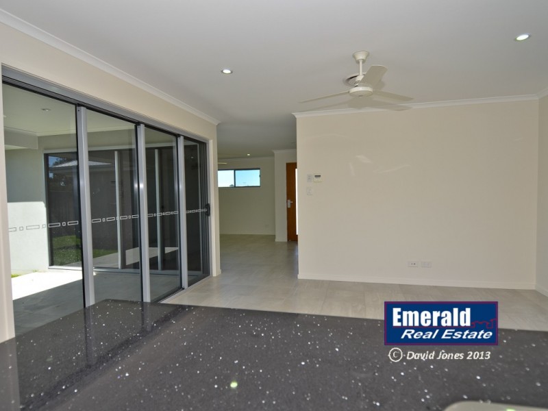 52 Kassidy Drive, Emerald QLD 4720