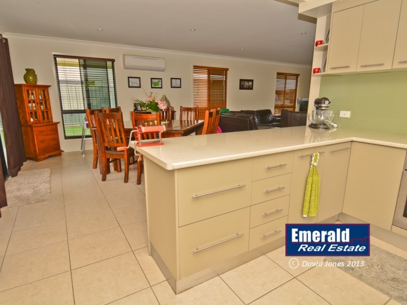 Unit 14 68 Moody Street, Emerald QLD 4720