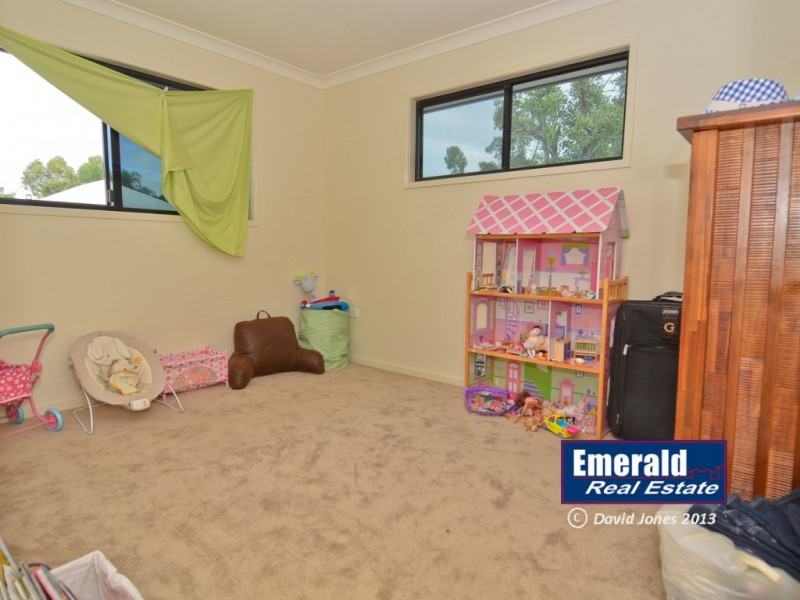 Unit 14 68 Moody Street, Emerald QLD 4720