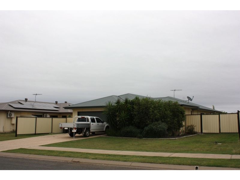 5 Glovar Street, Emerald QLD 4720