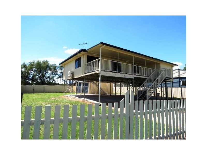 36 Lorraway Street, Emerald QLD 4720