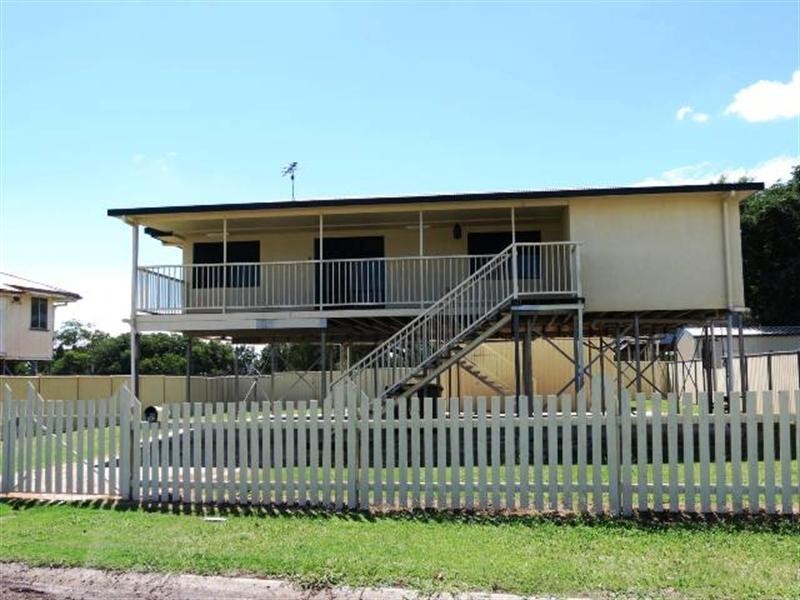 36 Lorraway Street, Emerald QLD 4720