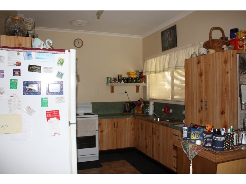 4 Bridgeman Street, Emerald QLD 4720