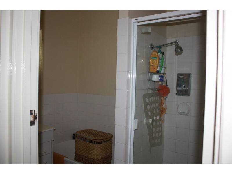 4 Bridgeman Street, Emerald QLD 4720