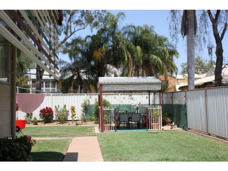 4 Bridgeman Street, Emerald QLD 4720