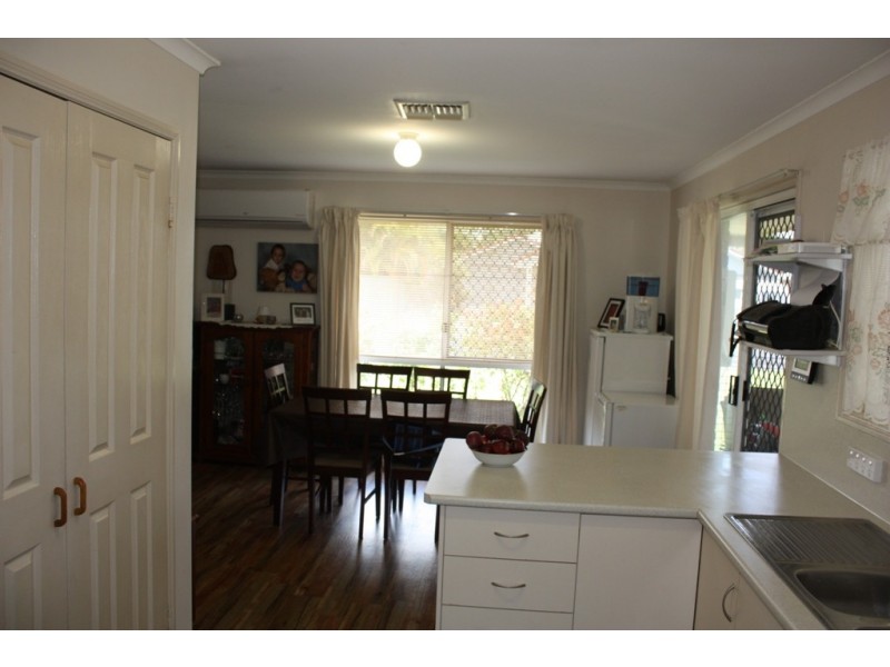 11 Cardinal Drive, Emerald QLD 4720