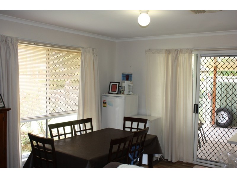 11 Cardinal Drive, Emerald QLD 4720