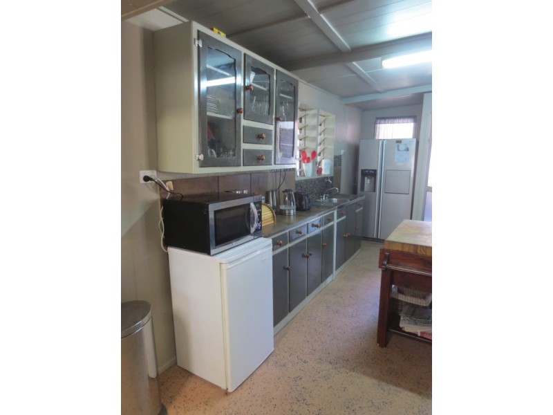 34 Bedford Hill, Rubyvale QLD 4702