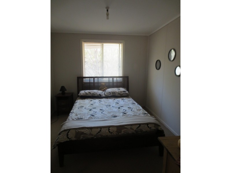 34 Bedford Hill, Rubyvale QLD 4702