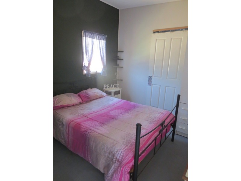 34 Bedford Hill, Rubyvale QLD 4702