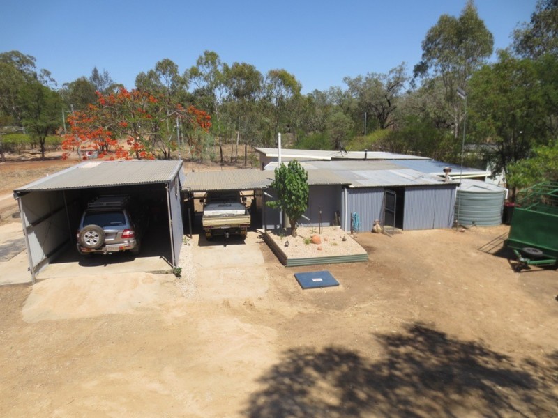 34 Bedford Hill, Rubyvale QLD 4702