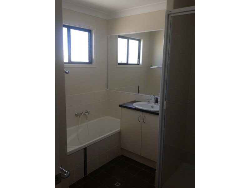 11 Newell Court, Capella QLD 4723