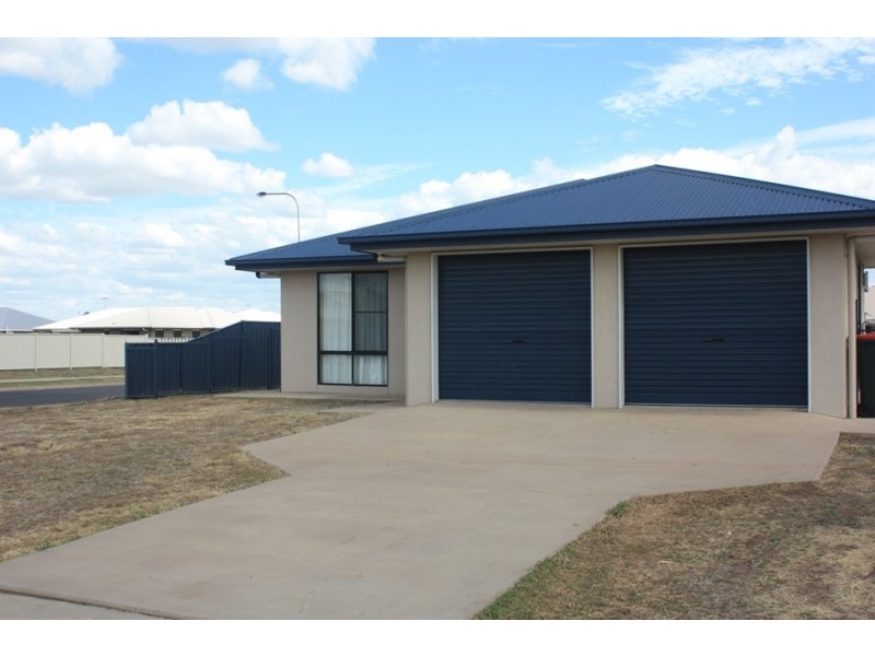 57 Mayfair Drive, Emerald QLD 4720