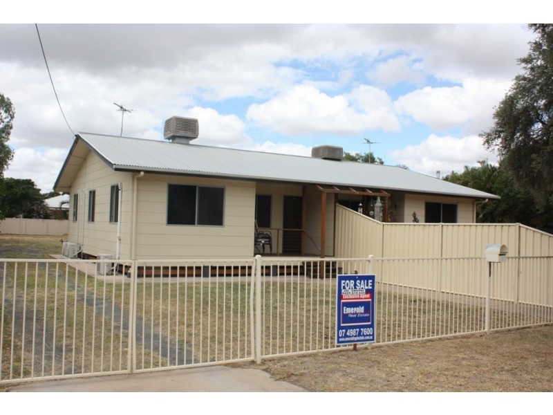 108 Ruby Street, Emerald QLD 4720