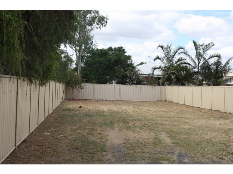 108 Ruby Street, Emerald QLD 4720