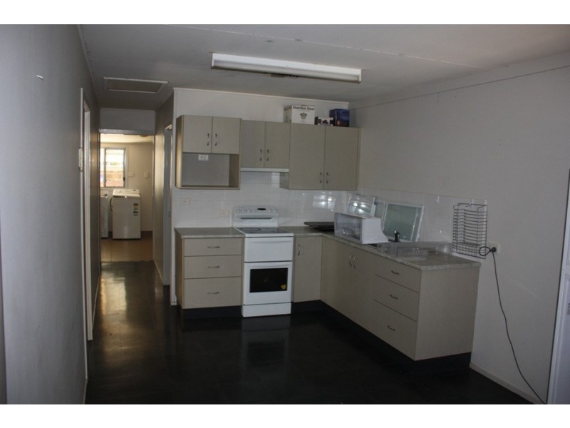 108 Ruby Street, Emerald QLD 4720
