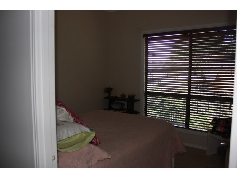 27 Baker Street, Emerald QLD 4720