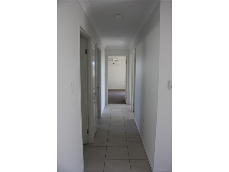 3 Scenic Drive, Emerald QLD 4720