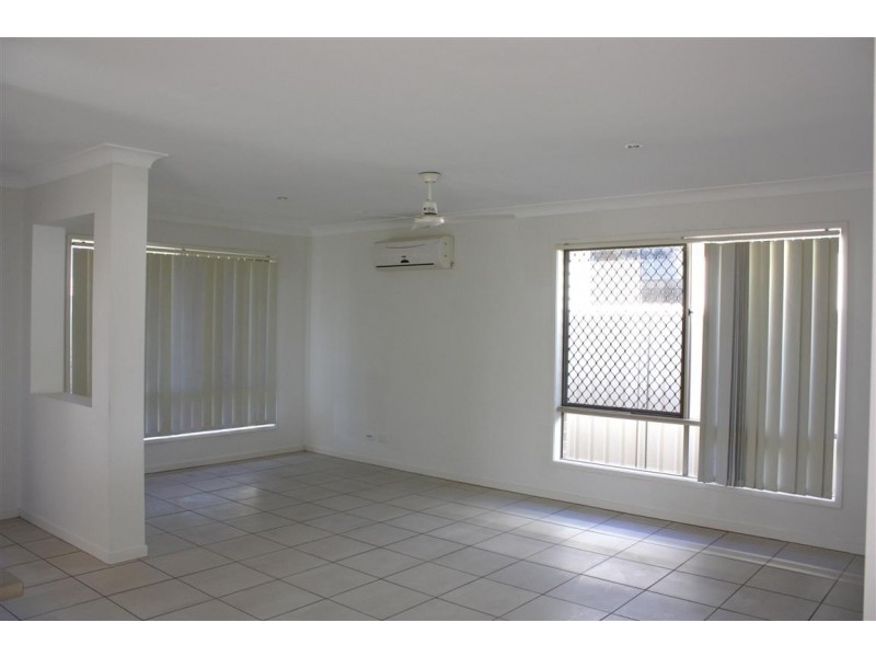 3 Scenic Drive, Emerald QLD 4720