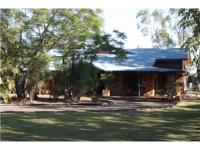 19 Coaker Drive, Emerald QLD 4720