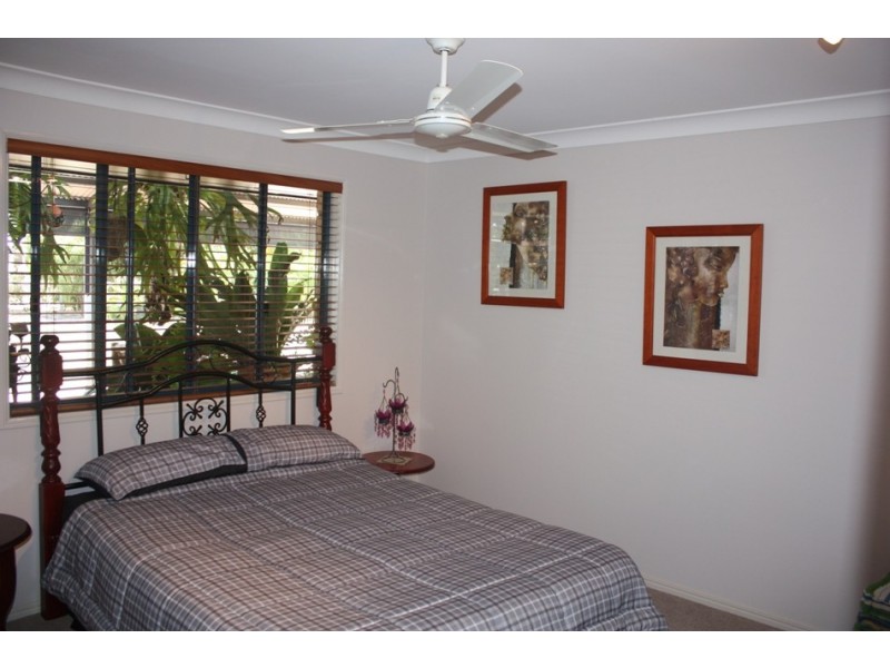 19 Coaker Drive, Emerald QLD 4720