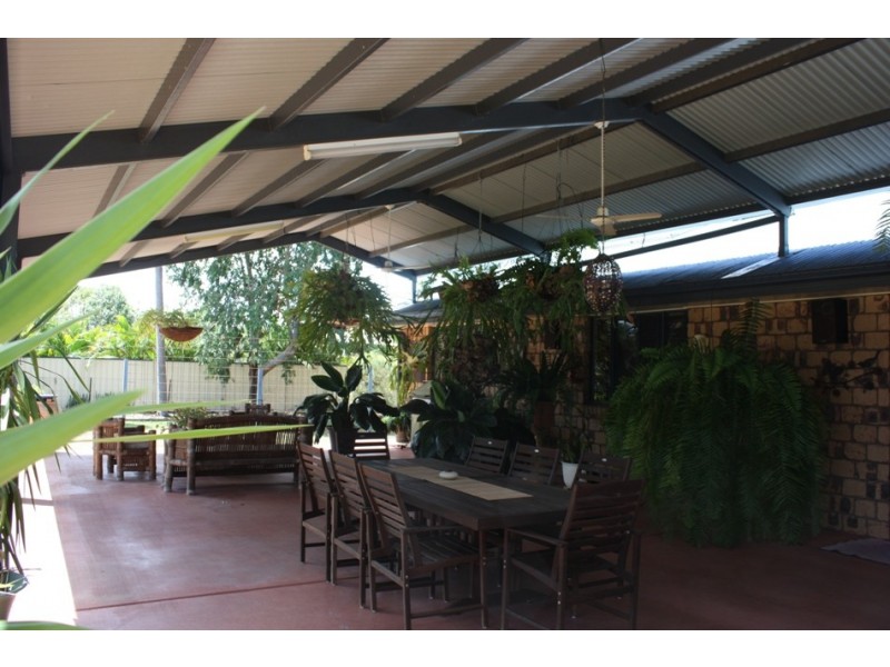 19 Coaker Drive, Emerald QLD 4720