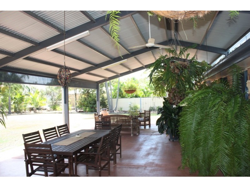 19 Coaker Drive, Emerald QLD 4720