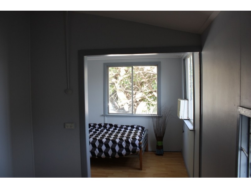 47 Theresa Street, Emerald QLD 4720