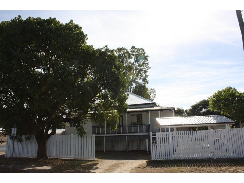 47 Theresa Street, Emerald QLD 4720