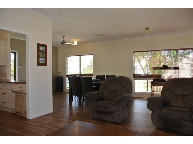 6 Bridgeman Street, Emerald QLD 4720