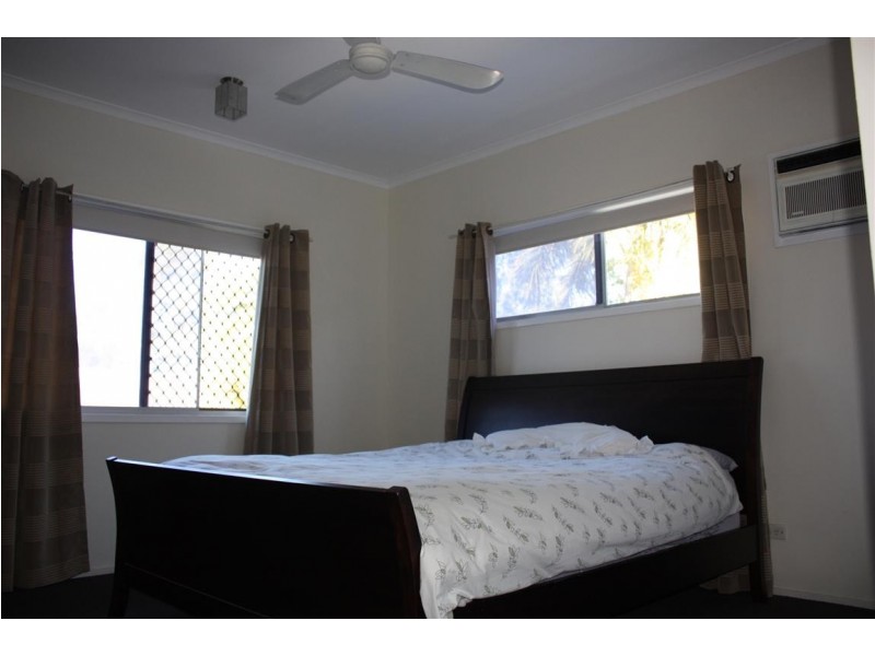 6 Bridgeman Street, Emerald QLD 4720