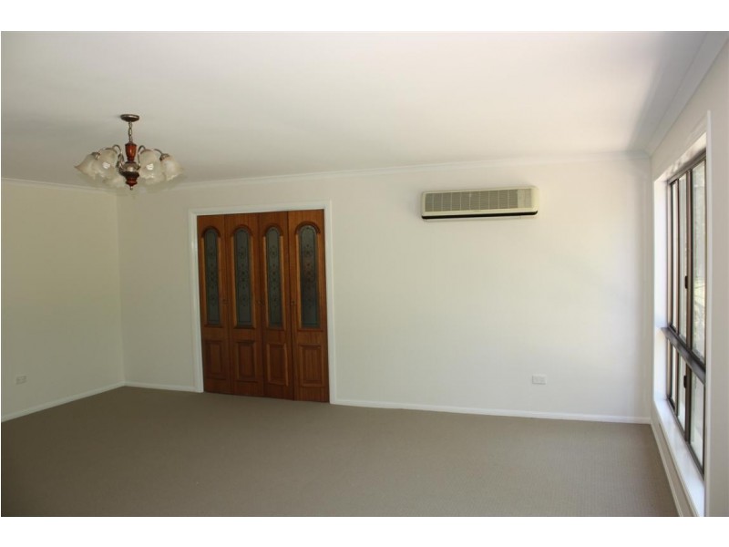 Emerald QLD 4720