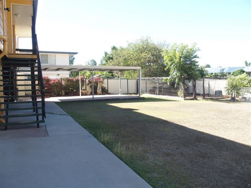 4 Barry Street, Emerald QLD 4720