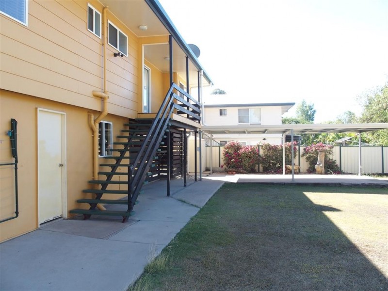 4 Barry Street, Emerald QLD 4720