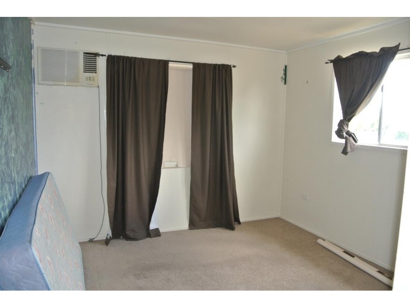 55 Retro Street, Emerald QLD 4720