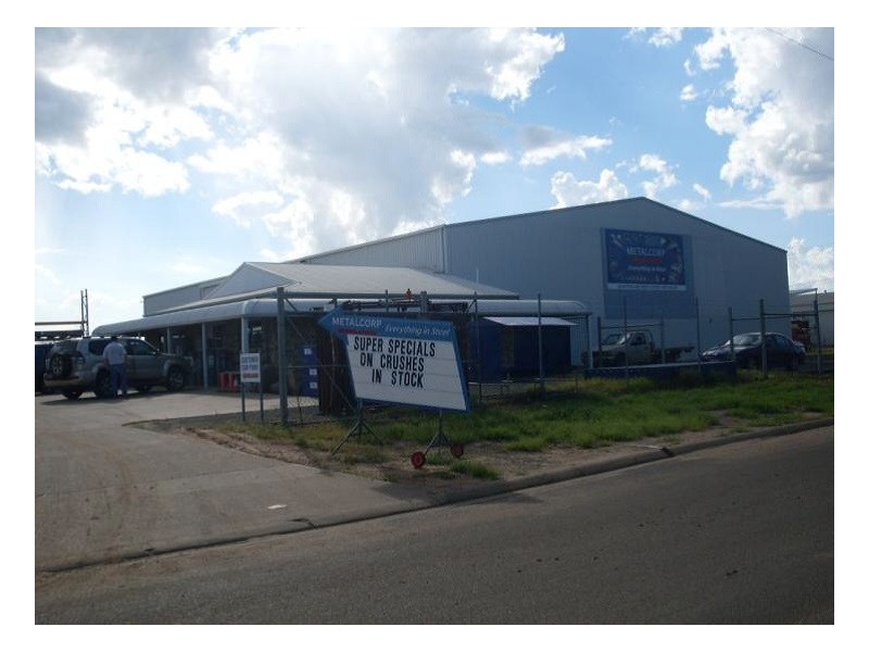 79 Macauley Rd, Emerald QLD 4720