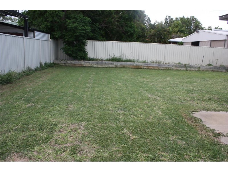 11 Charlton Street, Emerald QLD 4720