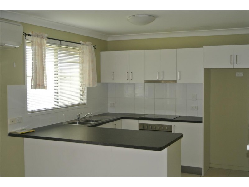 38 Mayfair Drive, Emerald QLD 4720