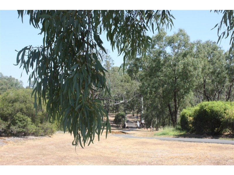 7 Staunton Street, Emerald QLD 4720