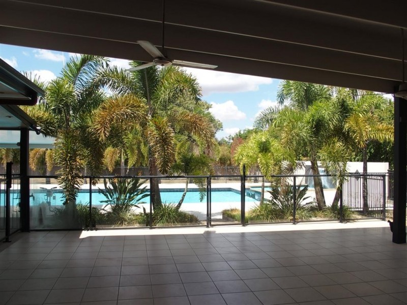 8 Campbell Ford Drive, Emerald QLD 4720