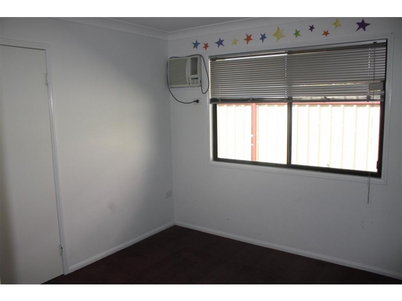 5 Alamein Drive, Emerald QLD 4720