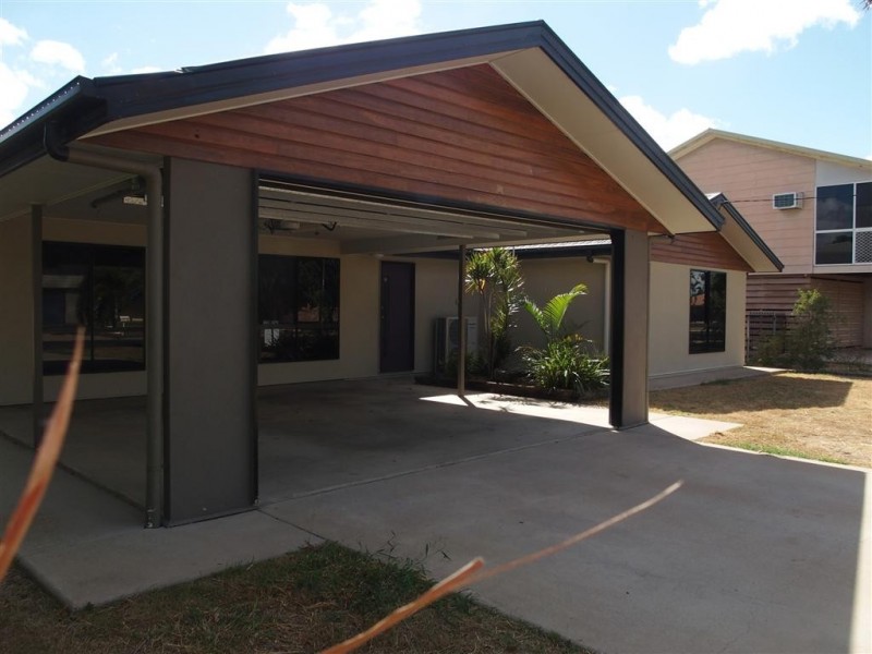 5 Alamein Drive, Emerald QLD 4720
