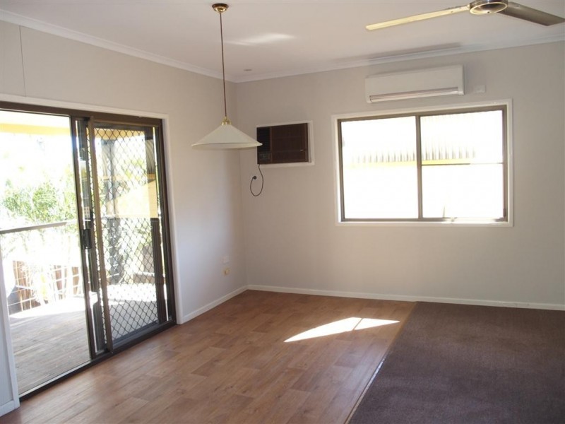 14 Gene Street, Emerald QLD 4720
