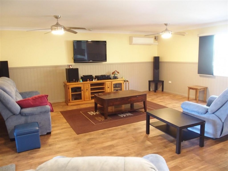 1 Akubra Drive, Emerald QLD 4720